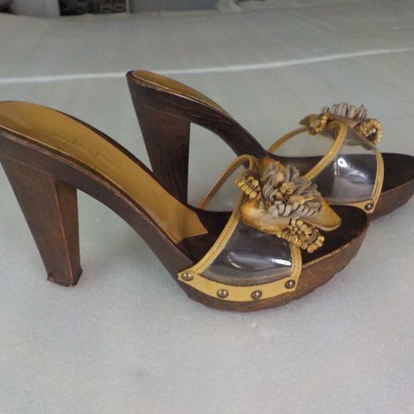 Italian Platform Heels Clear Plastic & Flowers Over Instep - Picture 2 of 8